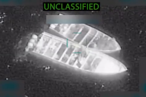 Estados Unidos matam 14 pessoas em ataques contra barcos no Pacífico