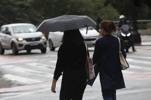 São Paulo está em alerta amarelo para perigo de chuvas intensas nesta quinta-feira