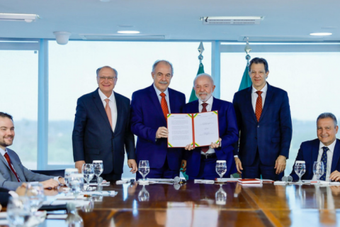 Governo anuncia R$ 12 bi de crédito para inovação da indústria 4.0