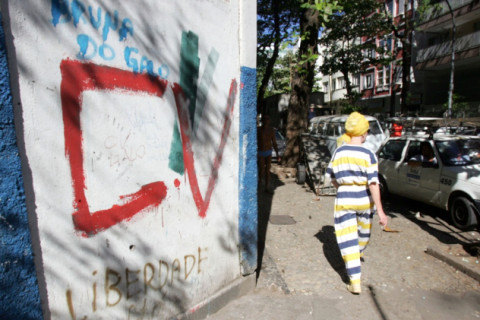 Operação prende 12 integrantes do ‘núcleo operacional’ do Comando Vermelho