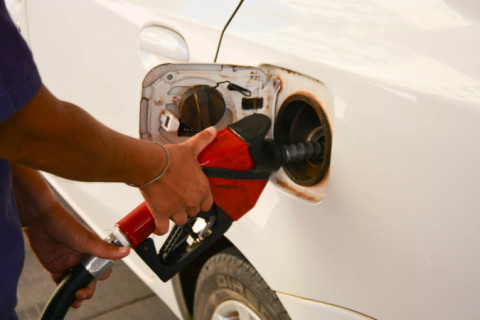 Governo brasileiro anuncia novo preço médio dos combustíveis