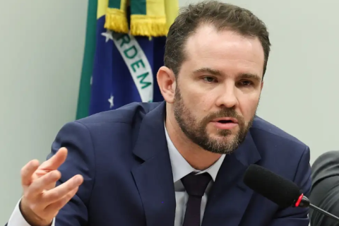 Durigan deve conversar com secretário do Tesouro dos EUA após avaliação sobre PCC e Comando Vermelho