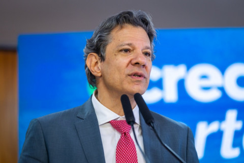 Acredito que vamos ter um apoio tão grande no Senado para IR como foi na Câmara, diz HaddadAcredito que vamos ter um apoio tão grande no Senado para IR como foi na Câmara, diz Haddad