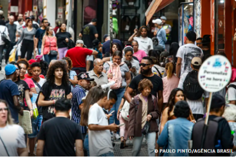 Brasil cria 85,9 mil postos de trabalho em abril, aponta Caged