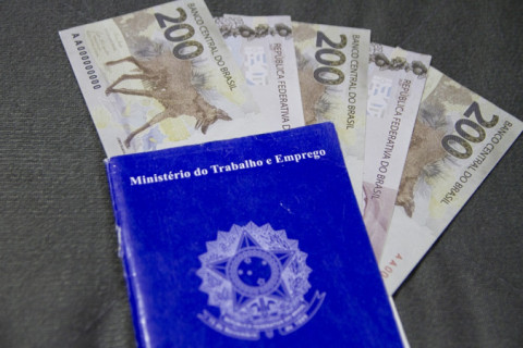 Programa de crédito ao trabalhador movimenta R$ 1,28 bilhões
