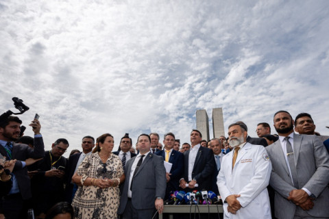 Oposição anuncia obstrução no Congresso e defende ‘pacote da paz’ após prisão domiciliar de Bolsonaro