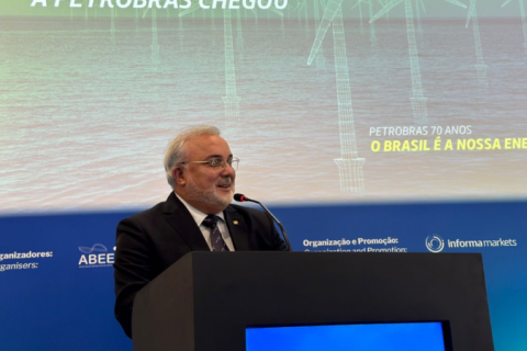 Prates revela possível novo reajuste de combustíveis até o final do ano: ‘Analisando’