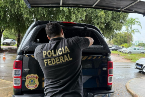 Policiais militares são alvo de operação por repassar informações ao CV