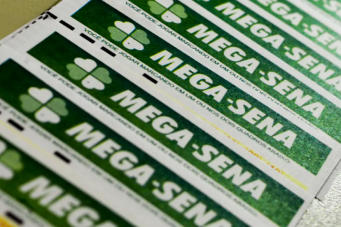 Mega-Sena acumula novamente e prêmio principal vai para R$ 60 milhões