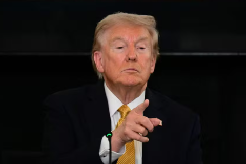 Trump devolve proposta de acordo ao Irã com exigências mais duras e prolonga negociações