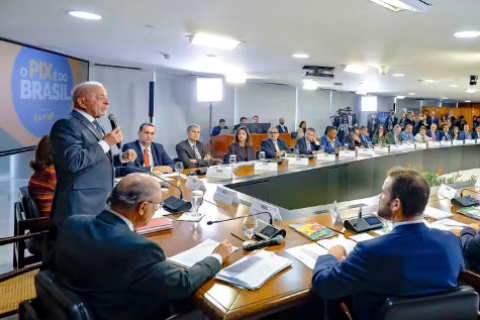 Brasil rejeita conclusões dos EUA sobre trabalho forçado e cita possibilidade de reação com Lei da Reciprocidade