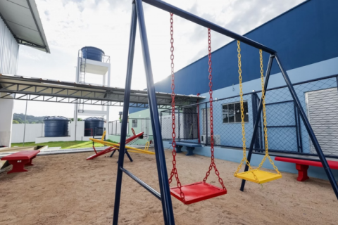 Quase 2,3 milhões de crianças de até três anos estão fora da creche por dificuldade de acesso, mostra relatório