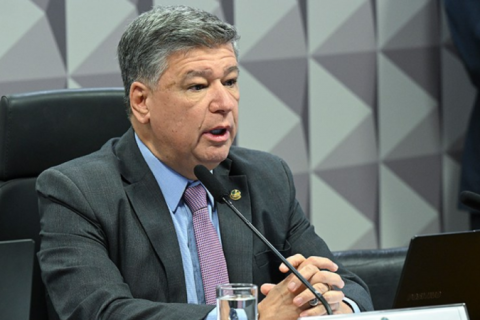 Caso Master: Viana diz que deve se reunir com Mendonça e pede novos documentos