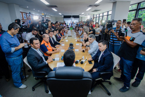 Reunião sobre crise ambiental em Maceió termina sem definição sobre acordo entre prefeitura e Braskem