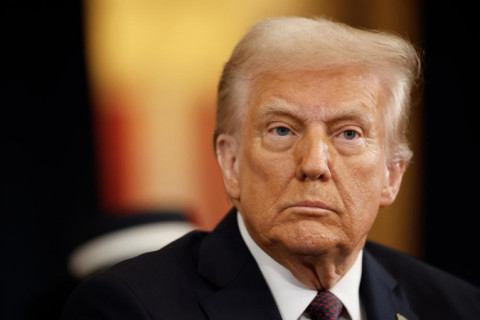 Trump volta a falar em taxar países do Brics em 100%