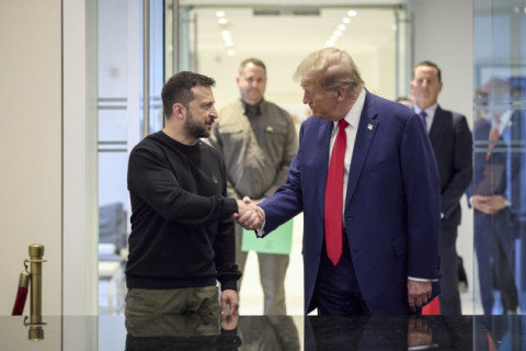 EUA e Rússia iniciam conversas sobre cessar-fogo na Ucrânia em reunião na Arábia Saudita