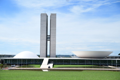 Oposição na Câmara anuncia suspensão temporária de obstrução dos trabalhos