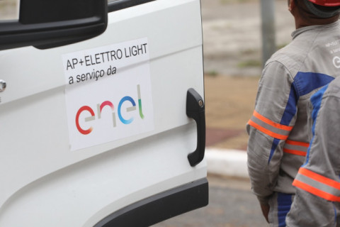 Prefeitos da Grande São Paulo rejeitam renovação de concessão da Enel