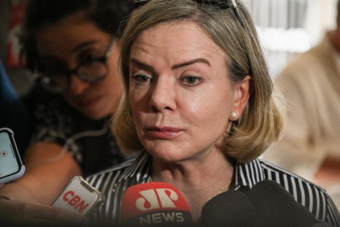 Gleisi Hoffmann diz que PT pode ter candidato à sucessão de Lira em 2025