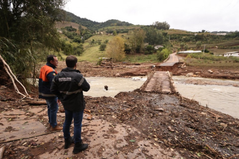 Estimativa mínima para reconstrução do RS é de R$ 110 bilhões, segundo Federasul