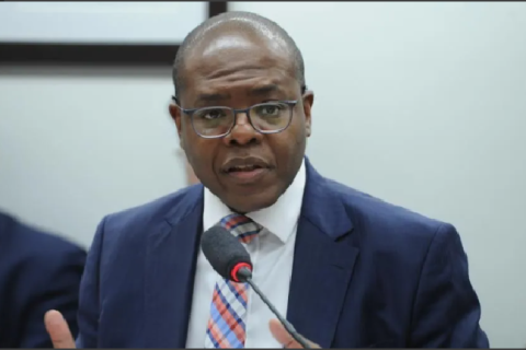 Planalto avalia afastamento ou demissão de Silvio Almeida após denúncia de assédio