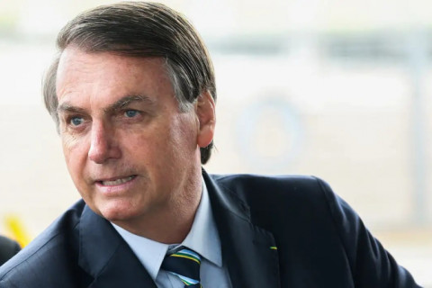 Bolsonaro deve ficar em silêncio em depoimento à Polícia Federal