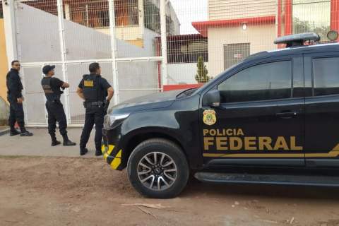 PF desvenda desvio no FUNDEB e fraudes em licitações