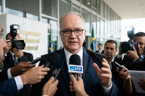 Fachin rebate Justiça italiana e afirma que STF atuou com “independência e imparcialidade” em julgamento que condenou Carla Zambelli