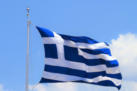 Mulher é condenada à prisão perpétua na Grécia por matar suas três filhas