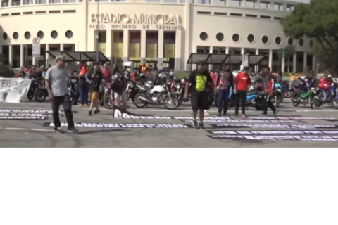 Entregadores de aplicativo entram em greve nesta segunda-feira