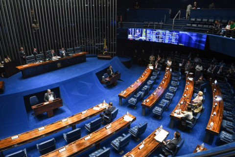 Senado pode votar projeto que regulamenta uso de IA nesta semana