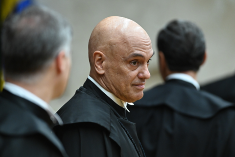 Moraes nega recurso de Bolsonaro e autoriza PF a manter data de depoimento