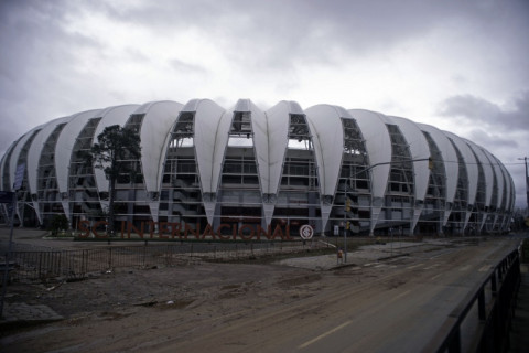 CBF convoca para o dia 27 de maio a reunião que decidirá se o Brasileirão vai ser interrompido