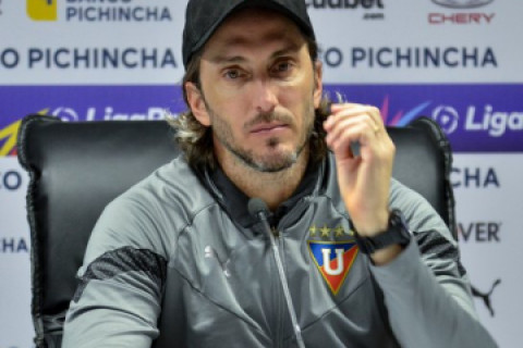 São Paulo acerta com o técnico argentino Luis Zubeldía, ex-LDU