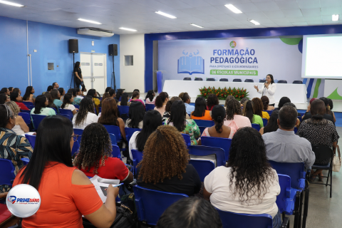 Secretaria de Educação de Alagoinhas realiza formação pedagógica para diretores e coordenadores da rede municipal