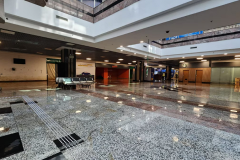 Aeroporto Salgado Filho retoma operações em Porto Alegre após inundação