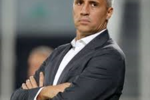 São Paulo demite Hernán Crespo.