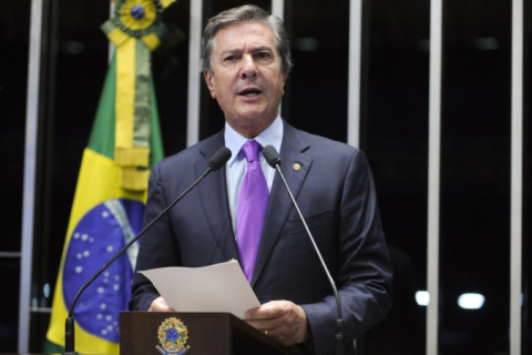 Alexandre de Moraes determina a prisão do ex-presidente Fernando Collor