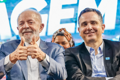 Lula diz que tem sorte de ter Pacheco como presidente do Senado