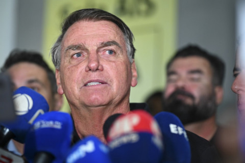 TCU arquiva acusação contra Bolsonaro por gastos em viagens