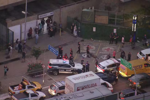 GCM à paisana reage a tentativa de assalto e atira em suspeito em frente à estação Armênia do Metrô